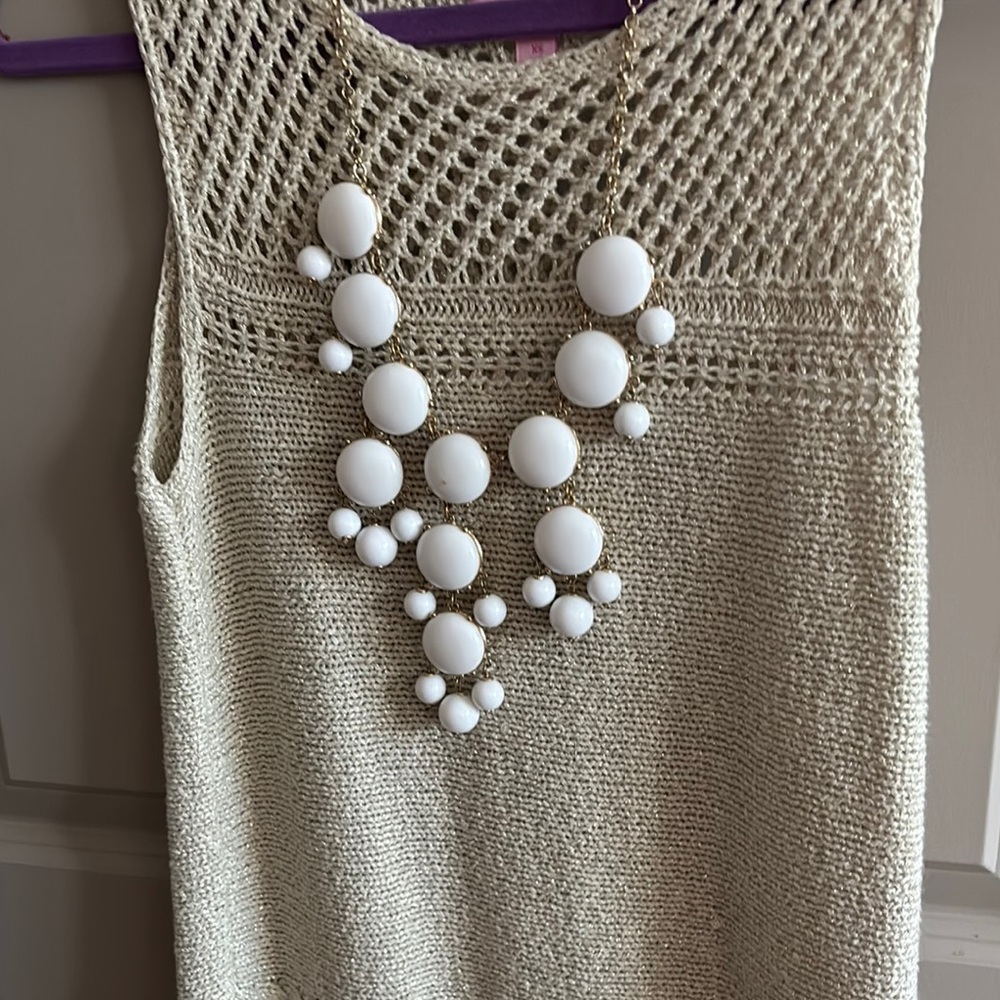 Cream Knit Sleeveless Top with White Statement Necklace